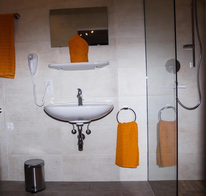 Apart Bella Monte Apartment Петной ам Арлберг Екстериор снимка